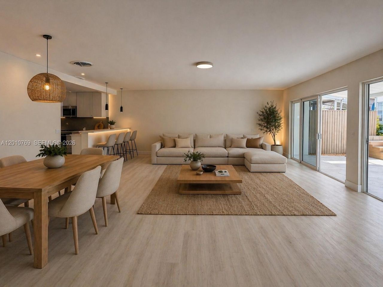 834 Raymond St , Miami Beach, FL 33141 Photo