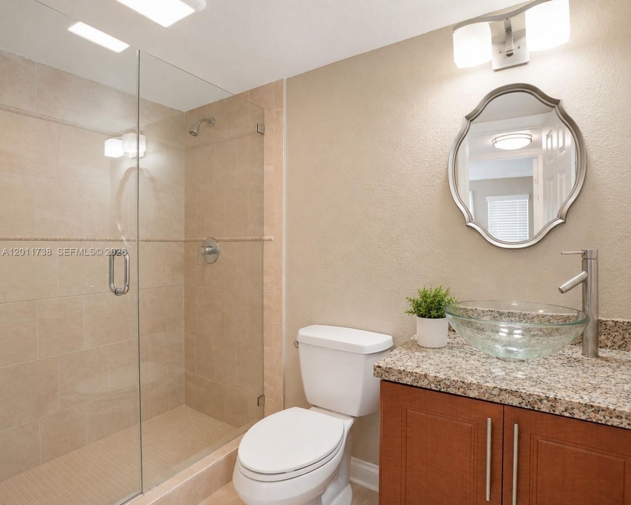 2900 W Sunrise Lakes Dr, Unit 101, Sunrise, FL 33322 Photo