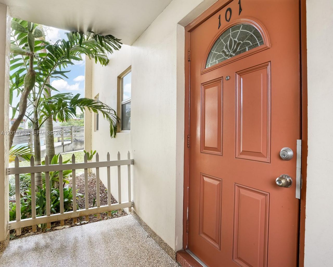 2900 W Sunrise Lakes Dr, Unit 101, Sunrise, FL 33322 Photo