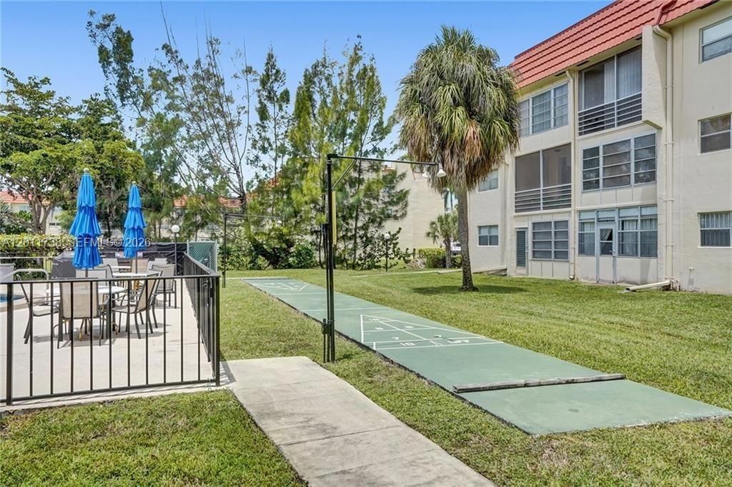 2900 W Sunrise Lakes Dr, Unit 101, Sunrise, FL 33322 Photo