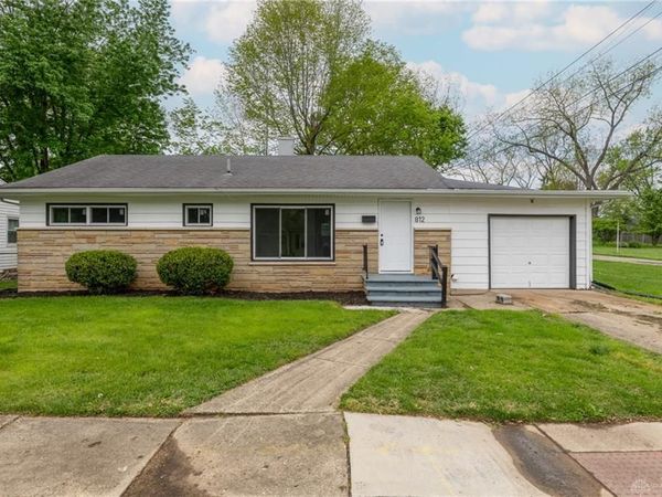 812 S Walnut Street, Urbana, OH 43078