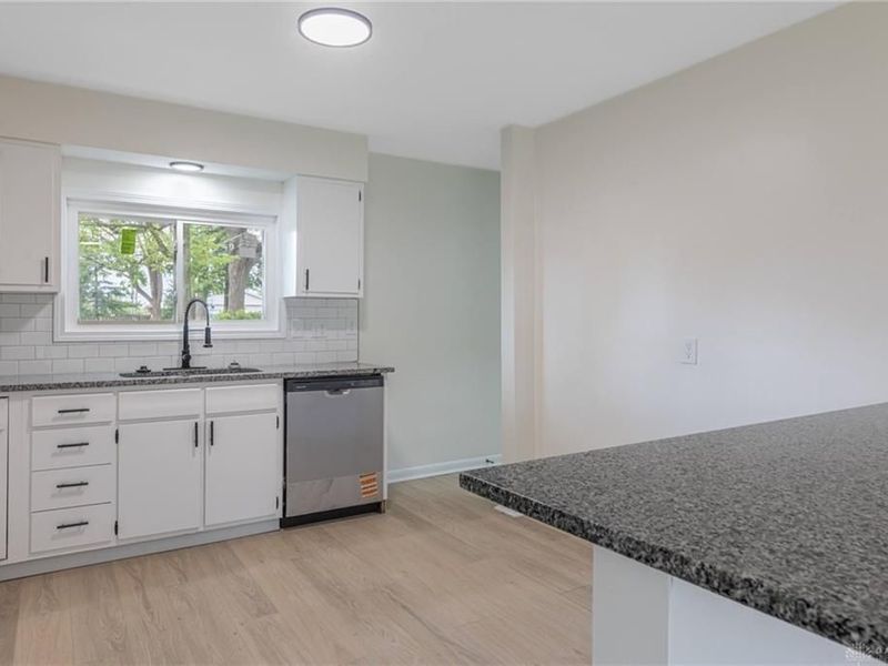 812 S Walnut Street, Urbana, OH 43078 Photo 6