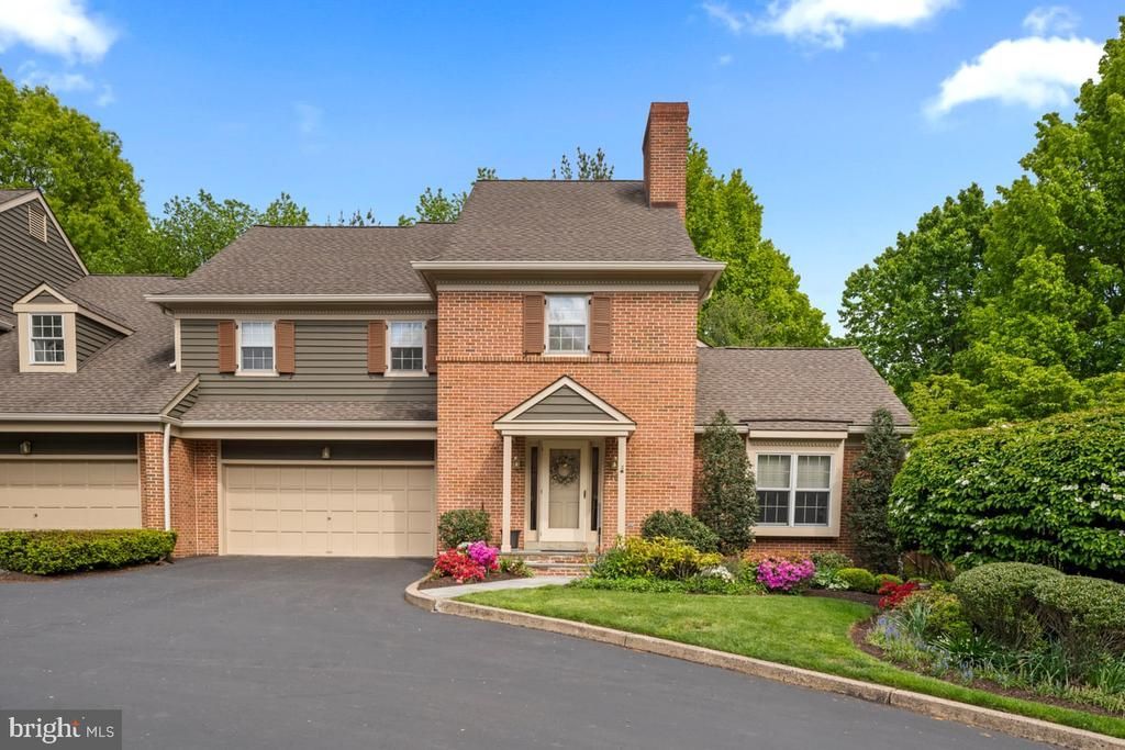 16 BLAKEMORE COURT, DOYLESTOWN, PA 18901