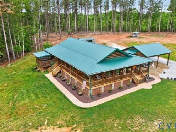 8598 W Courthouse Road, Nottoway, VA 23922