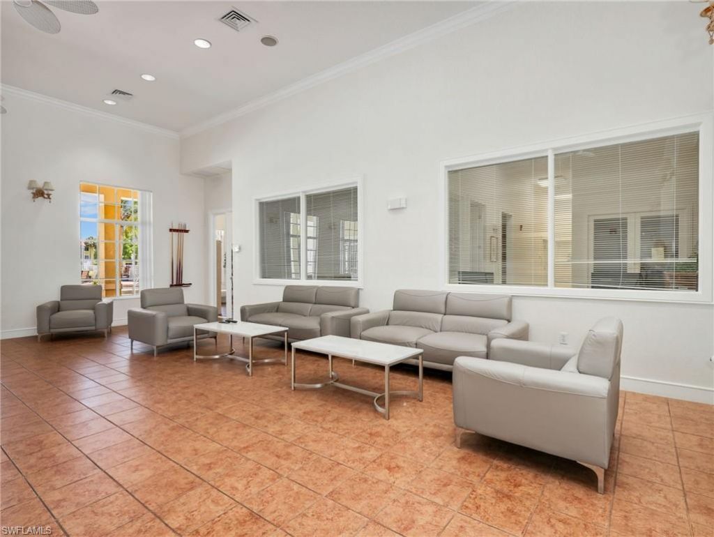 8284 Key Royal Cir, Unit 1331, Naples, FL 34119 Photo