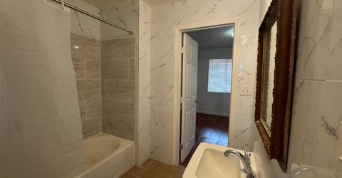 3824 14th Ave, Sacramento, CA 95820 Photo