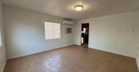 3824 14th Ave, Sacramento, CA 95820 Photo