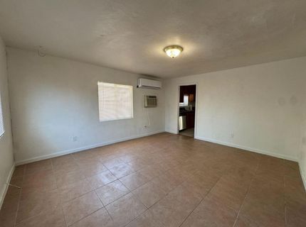3824 14th Ave, Sacramento, CA 95820 Photo