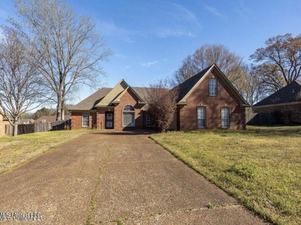 2334 Heather Ridge, Southaven, MS 38671