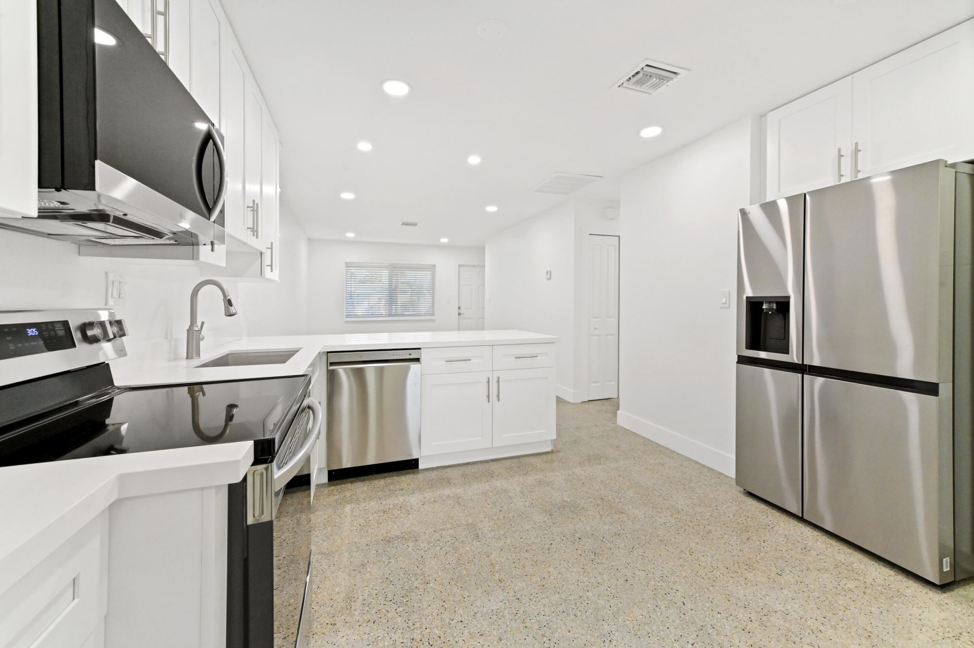 2541 NW 64th Terrace, Margate, FL 33063 Photo