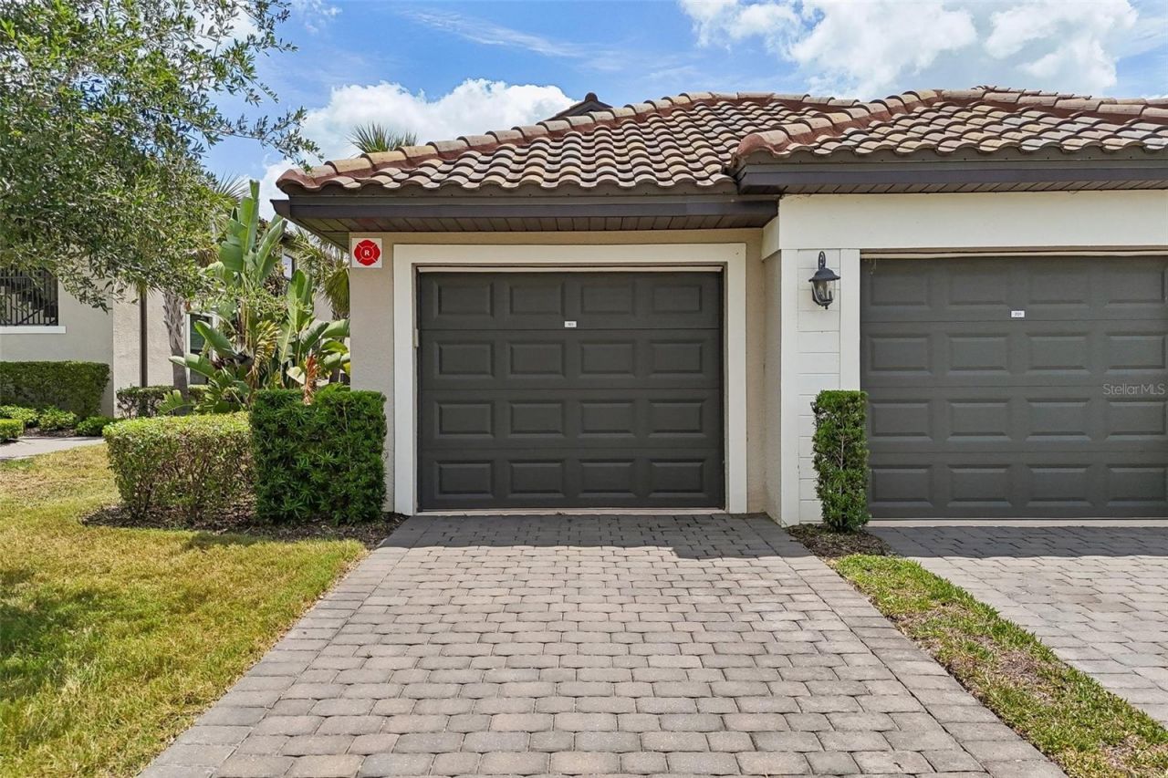 5721 Palmer Circle, Unit 101, Lakewood Ranch, FL 34211 Photo