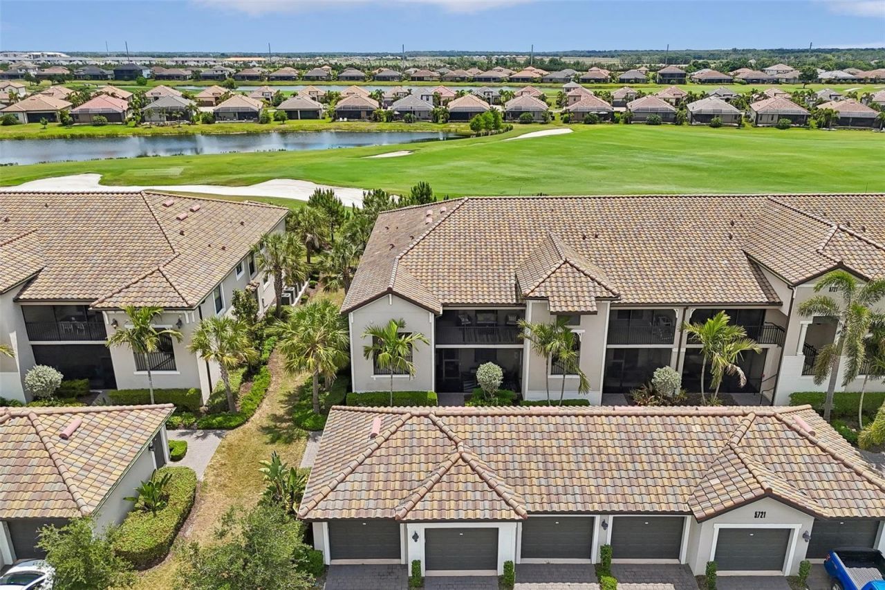 5721 Palmer Circle, Unit 101, Lakewood Ranch, FL 34211 Photo