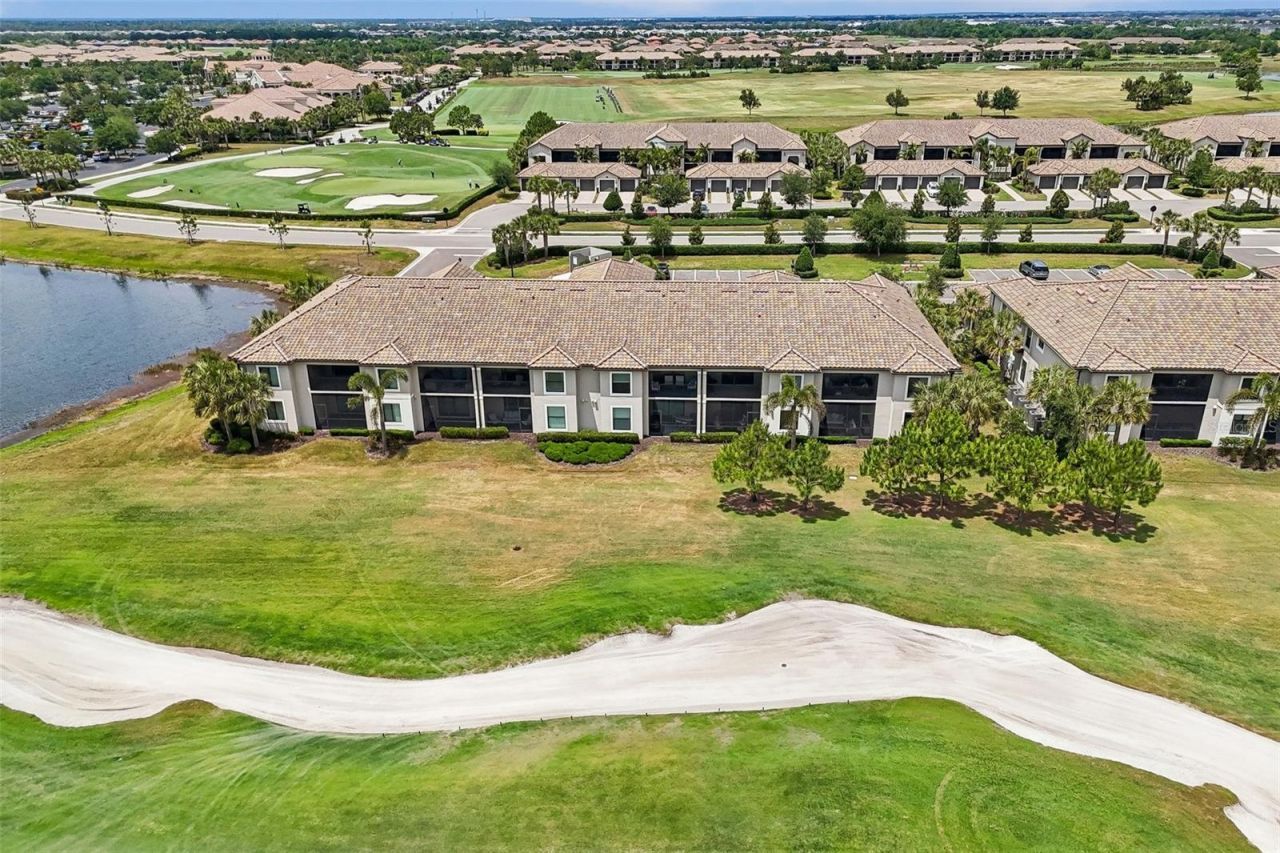 5721 Palmer Circle, Unit 101, Lakewood Ranch, FL 34211 Photo