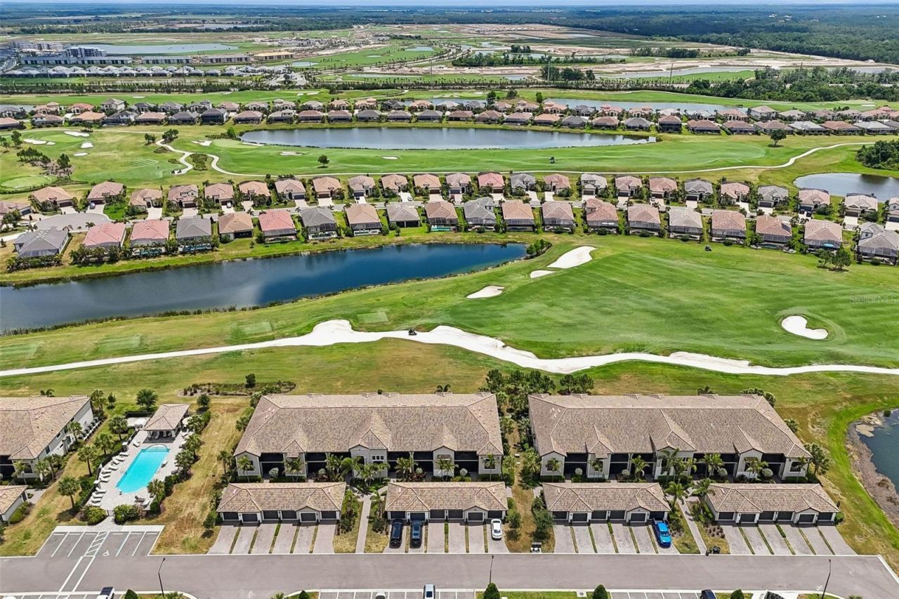 5721 Palmer Circle, Unit 101, Lakewood Ranch, FL 34211 Photo