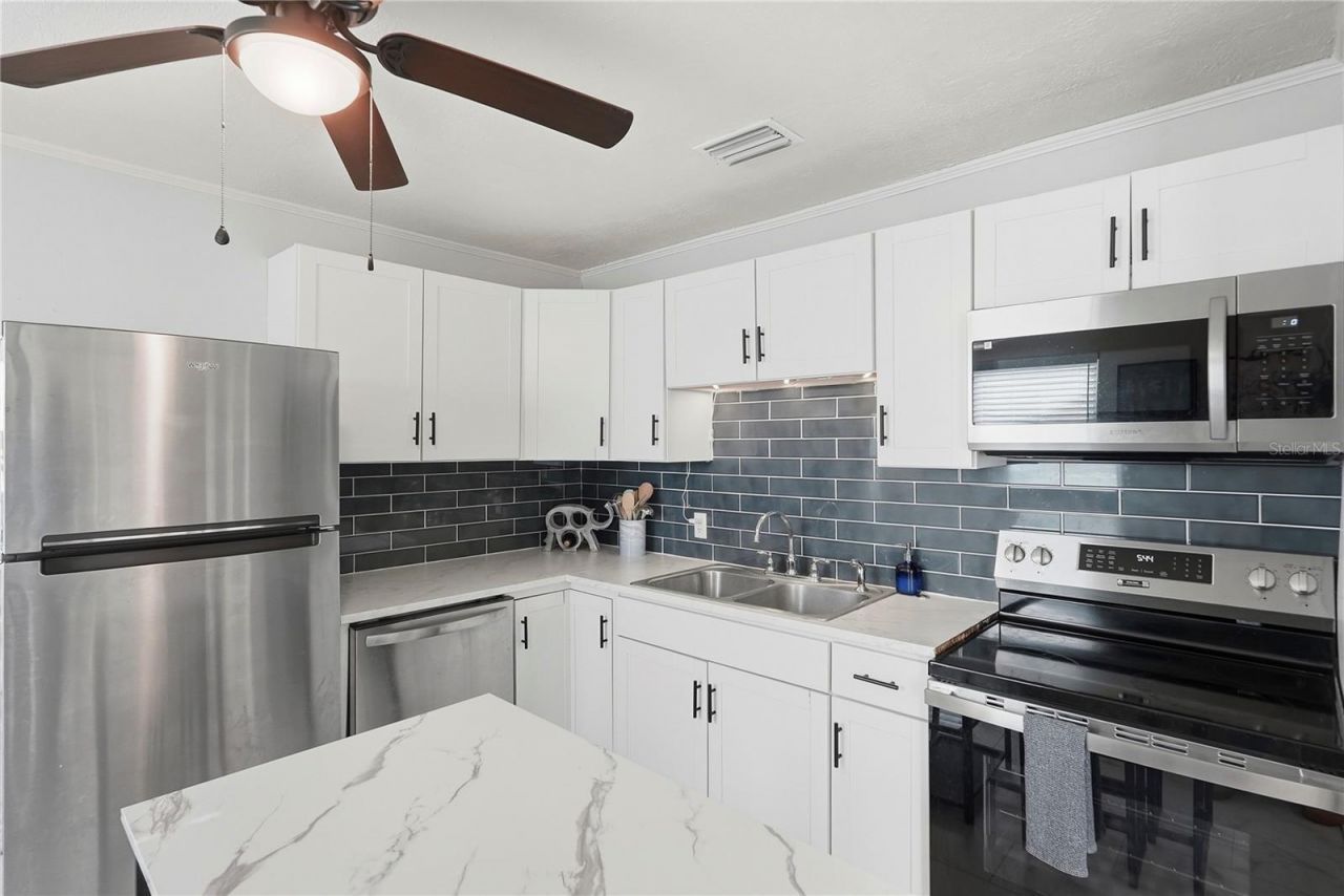 2850 15th Avenue N, Saint Petersburg, FL 33713 Photo