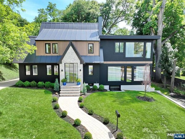 226 Haworth Avenue, HAWORTH, NJ 07641