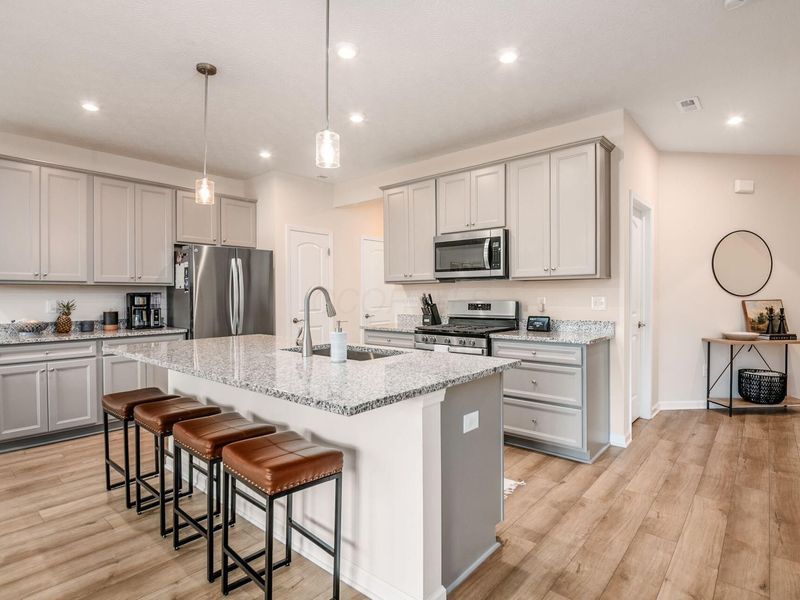 6597 Wheatly Road , Unit 503, New Albany, OH 43054 Photo 8