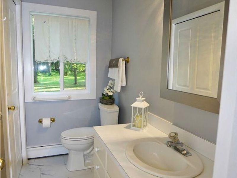 14543 Ensign Road, Burton, OH 44021 Photo 18