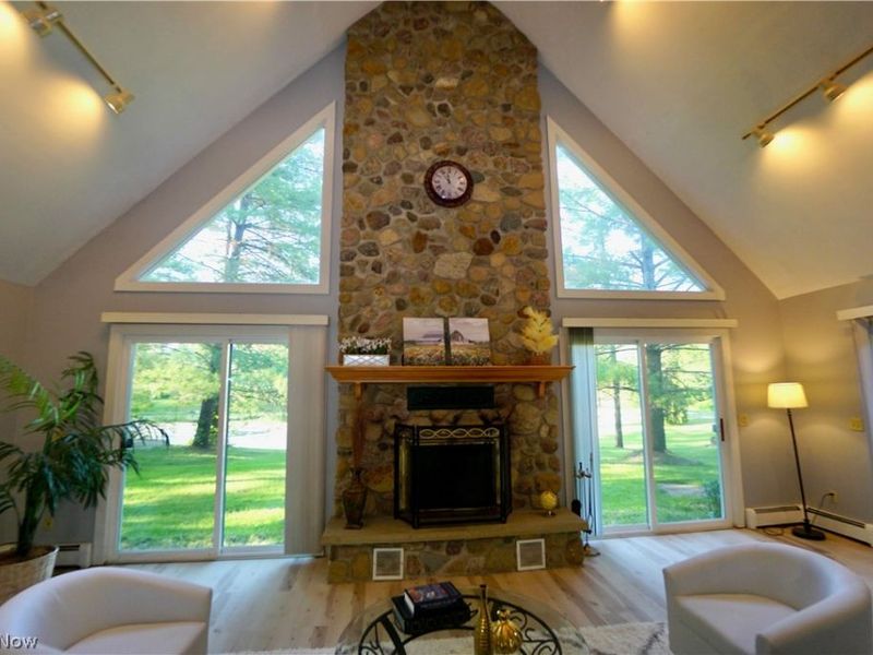 14543 Ensign Road, Burton, OH 44021 Photo 5