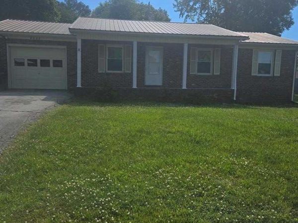 1809 Texas Ave., Cookeville, TN 38501