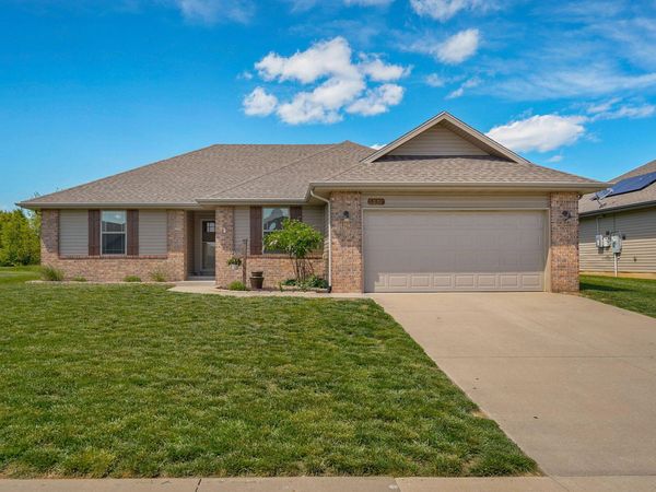 525 W Melody Lane, Republic, MO 65738
