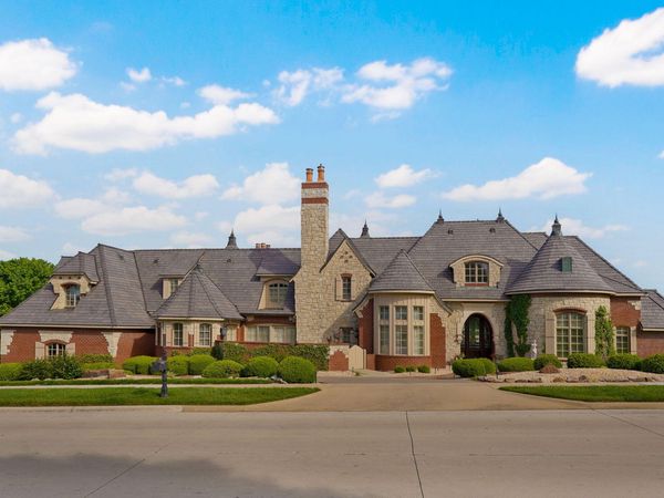 3865 E Eaglescliffe Drive , Springfield, MO 65809