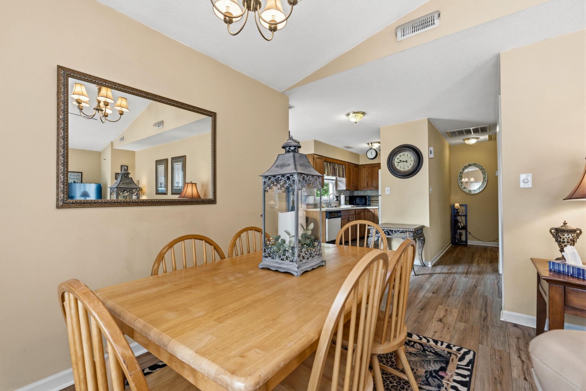 76 Channing Dr.  Photo 10