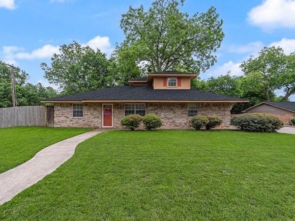 314 Fairfield Street, Gainesville, TX 76240