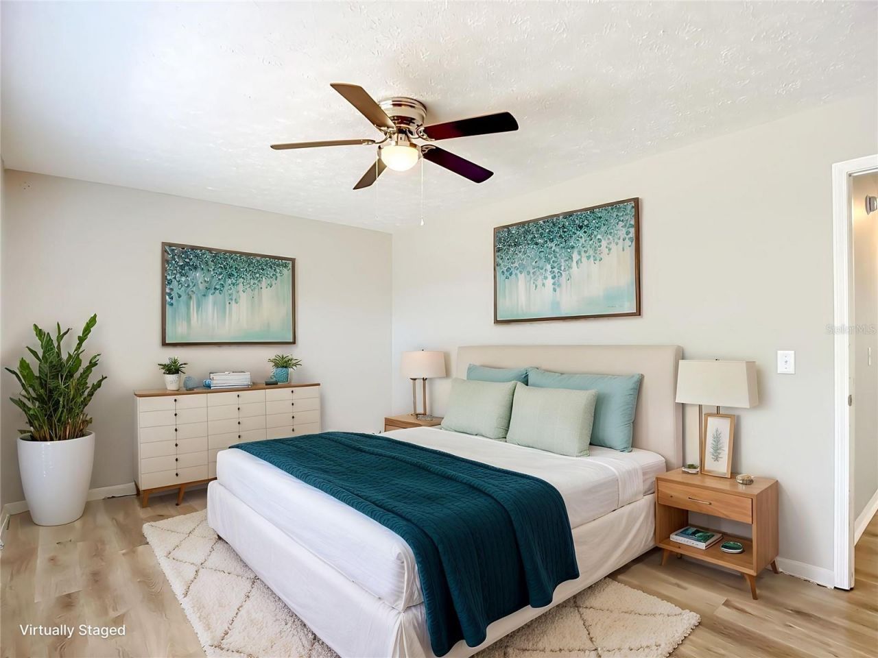 654 Timber Pond Drive, Brandon, FL 33510 Photo