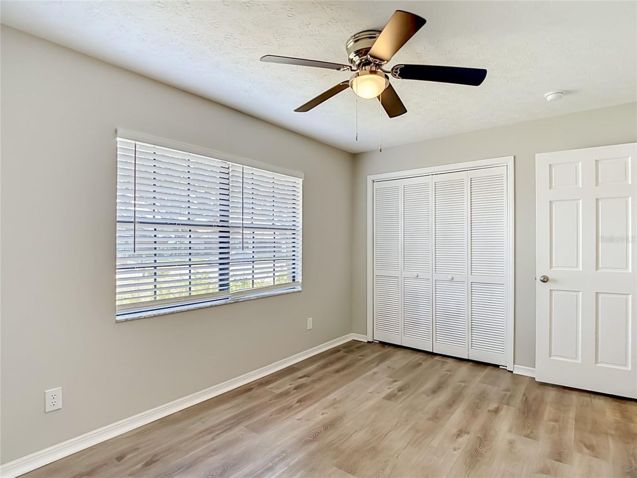 654 Timber Pond Drive, Brandon, FL 33510 Photo