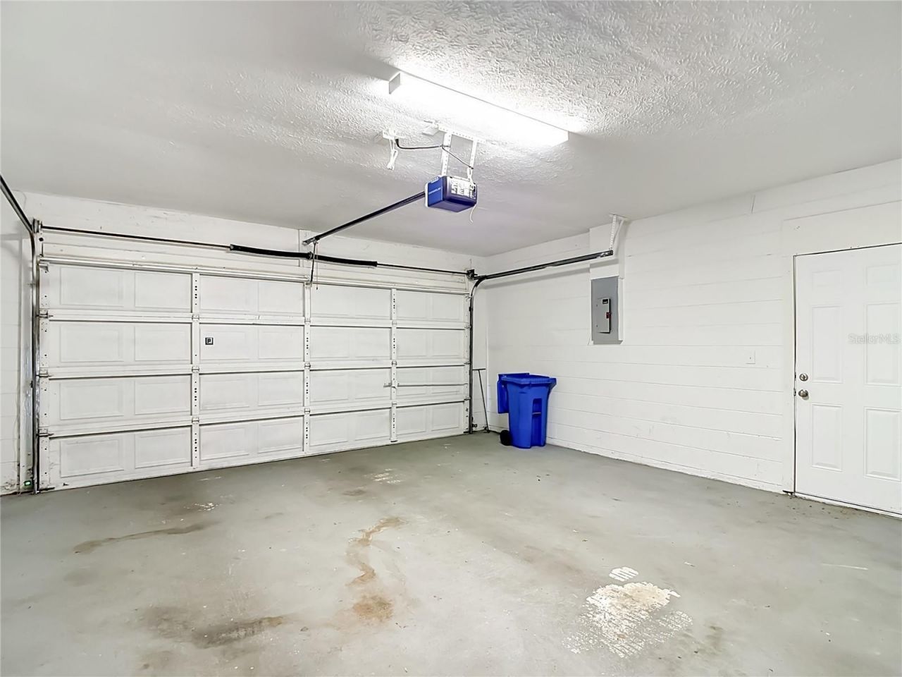 654 Timber Pond Drive, Brandon, FL 33510 Photo