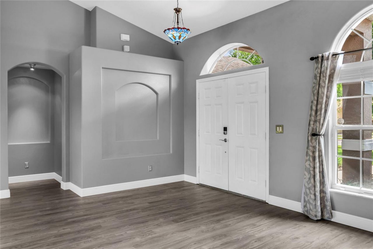 2466 Holly Berry Circle, Clermont, FL 34711 Photo
