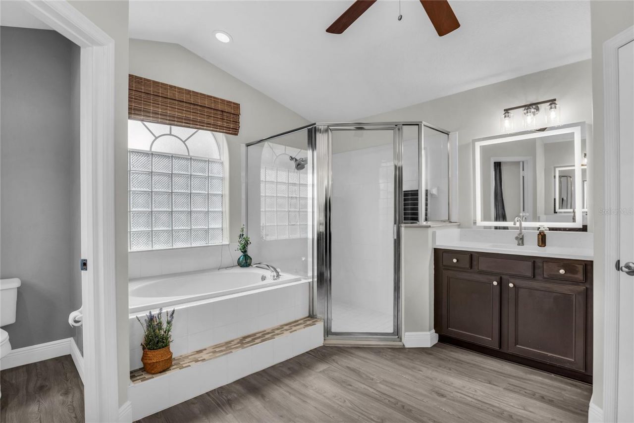 2466 Holly Berry Circle, Clermont, FL 34711 Photo
