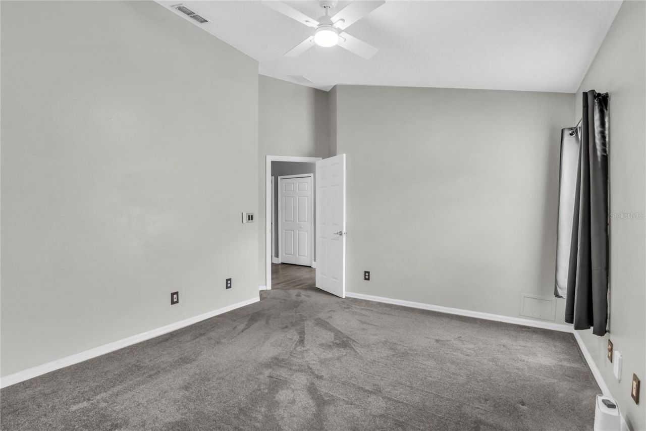 2466 Holly Berry Circle, Clermont, FL 34711 Photo