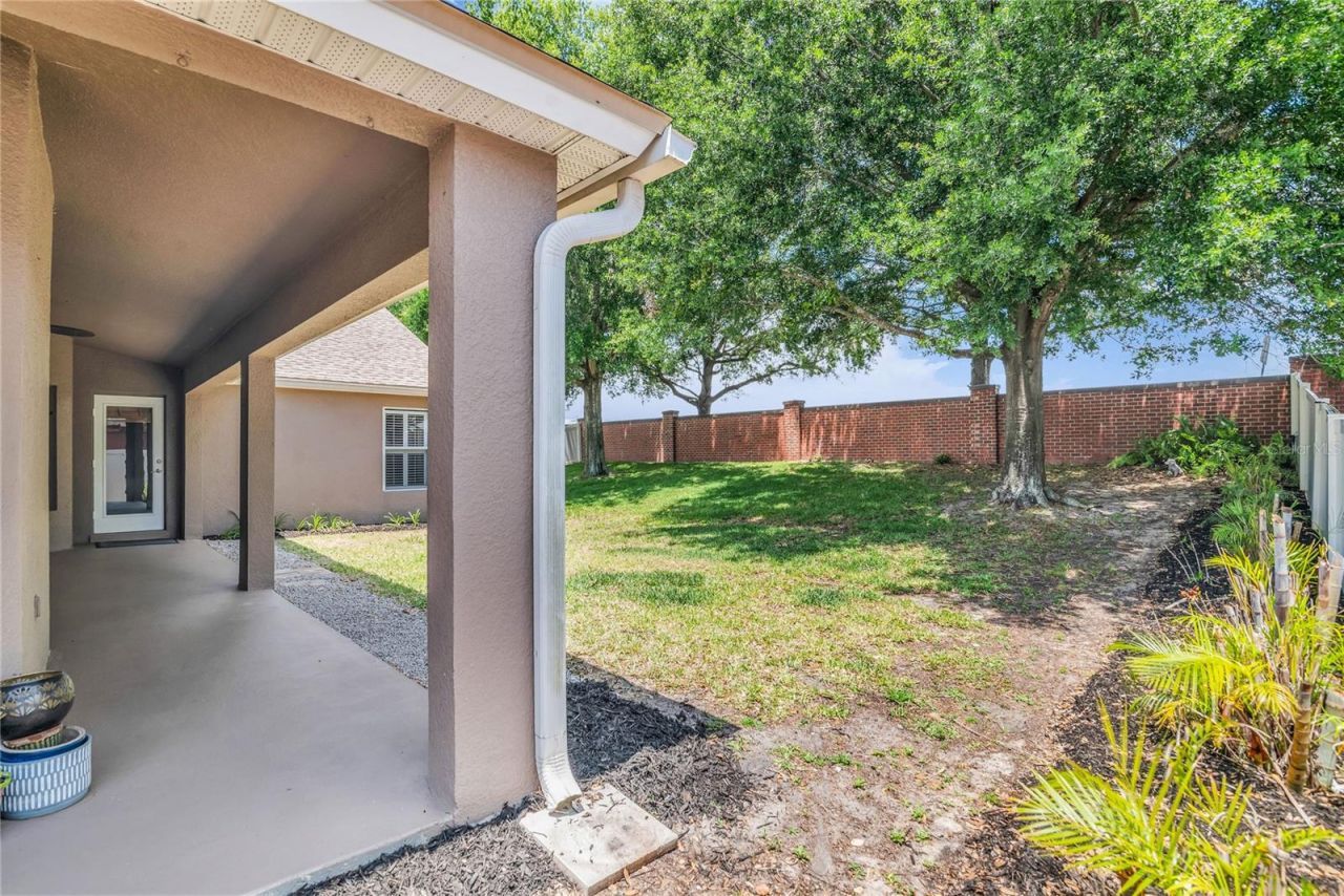 2466 Holly Berry Circle, Clermont, FL 34711 Photo