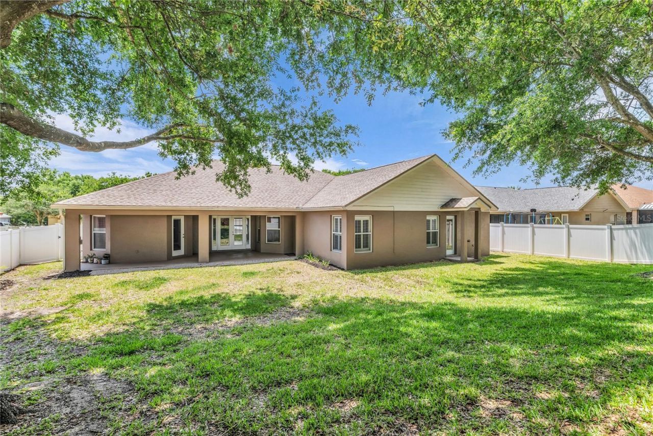 2466 Holly Berry Circle, Clermont, FL 34711 Photo