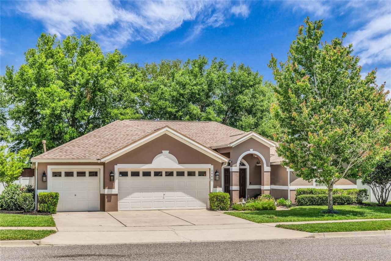 2466 Holly Berry Circle, Clermont, FL 34711 Photo