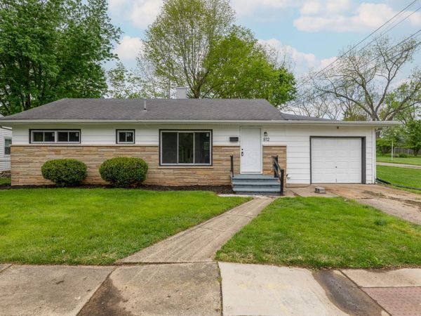 812 S Walnut Street , Urbana, OH 43078