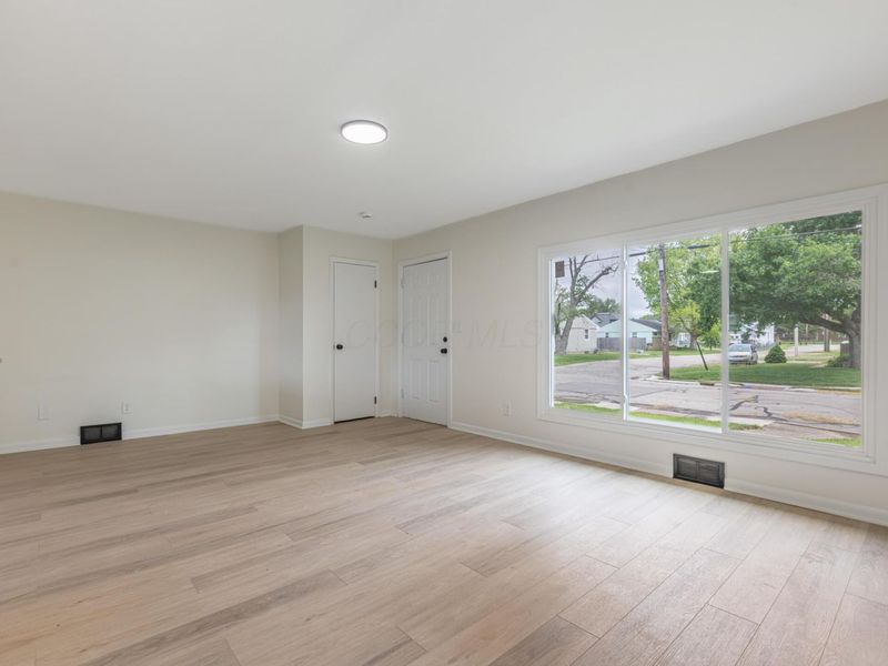 812 S Walnut Street , Urbana, OH 43078 Photo 4