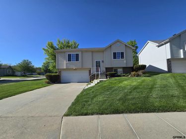 14903 Wirt Street , Omaha, NE 68116