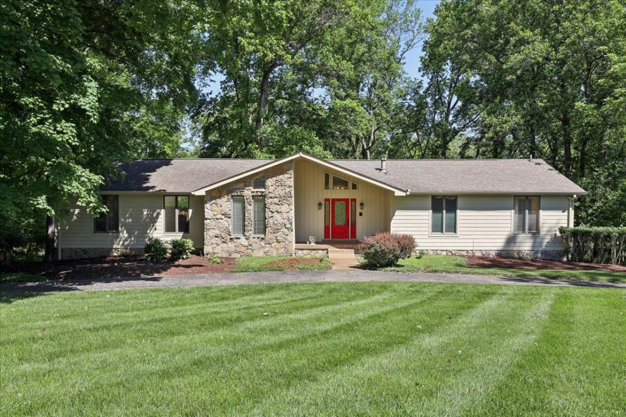105 Applewood Ct, Hendersonville, TN 37075 Main Photo