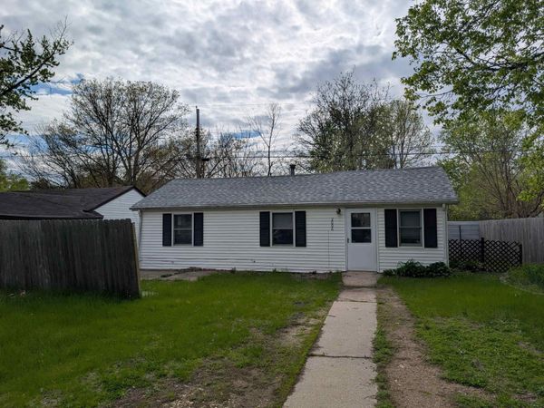 2006 Dewey Avenue, Beloit, WI 53511
