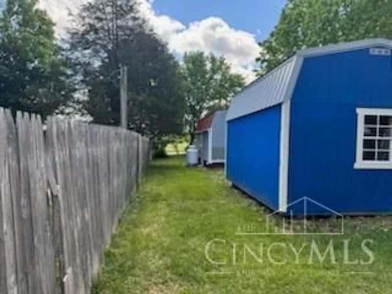 10723 Hiawatha Road, Paint Township, OH 45133 Photo 15