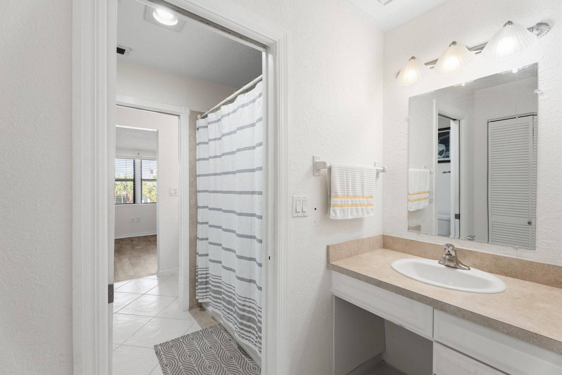 2801 N Hwy A1a, Unit Apt E, Fort Pierce, FL 34949 Photo