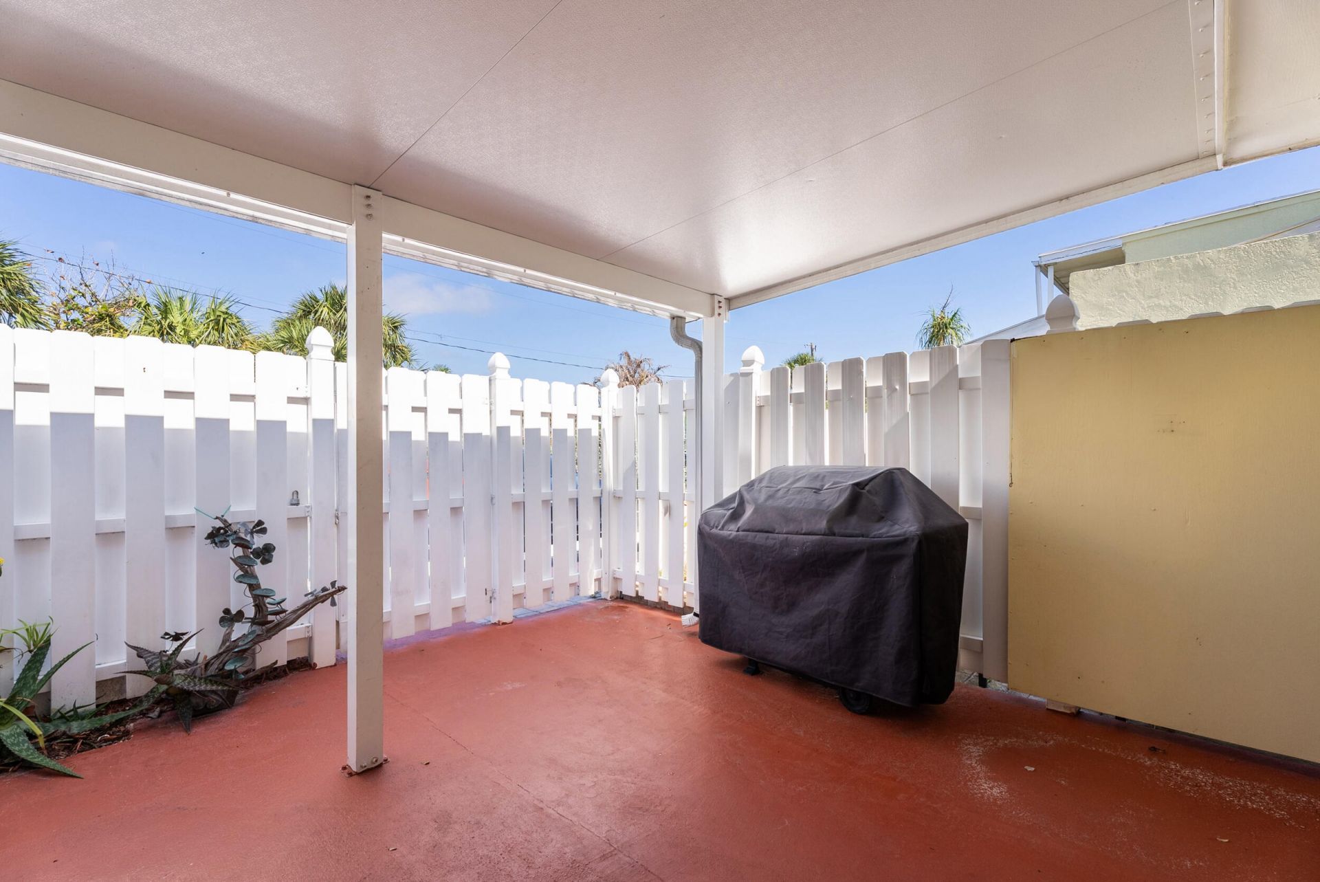 2801 N Hwy A1a, Unit Apt E, Fort Pierce, FL 34949 Photo