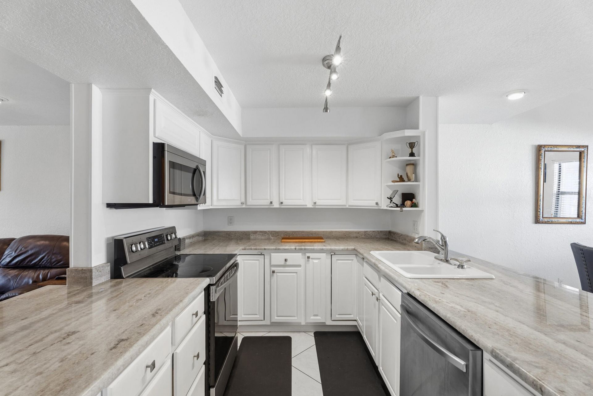 2801 N Hwy A1a, Unit Apt E, Fort Pierce, FL 34949 Photo