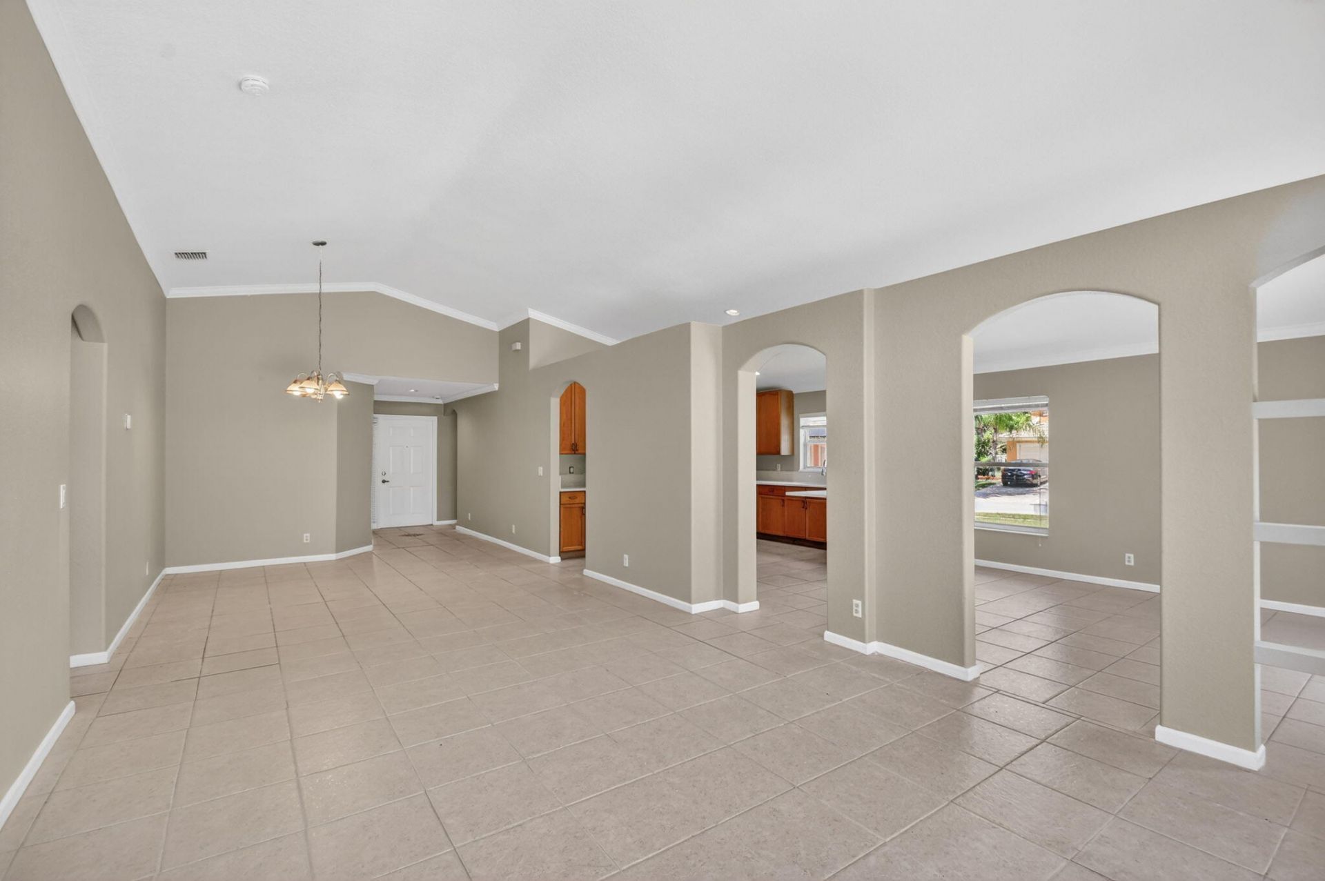 3746 Torres Circle, West Palm Beach, FL 33409 Photo