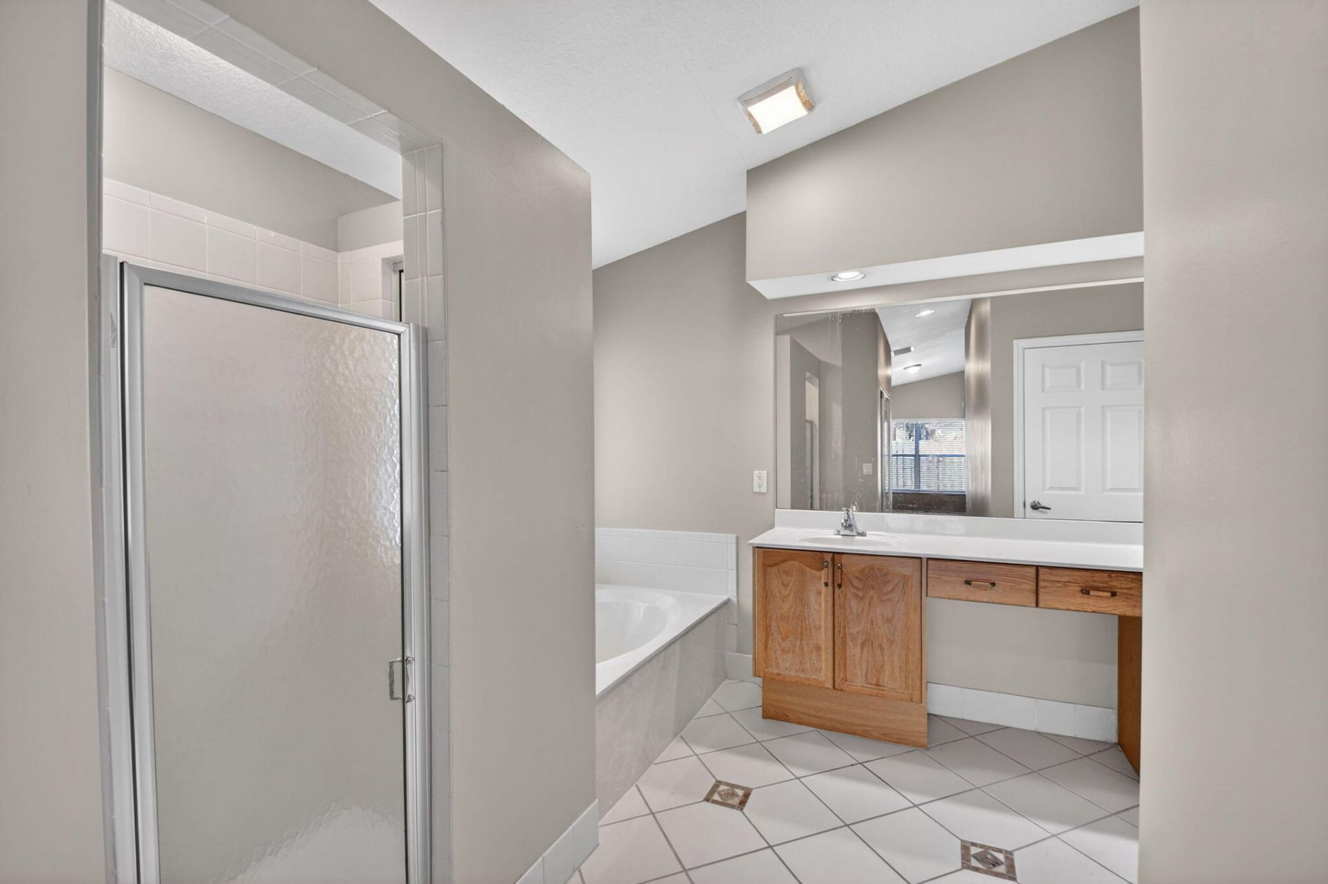3746 Torres Circle, West Palm Beach, FL 33409 Photo