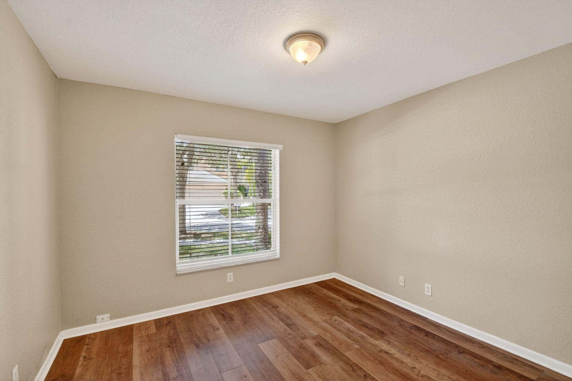 3746 Torres Circle, West Palm Beach, FL 33409 Photo