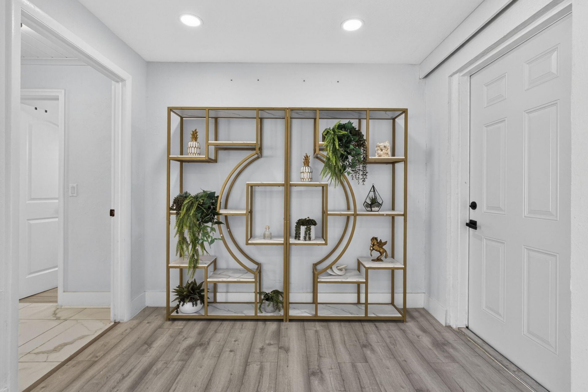 326 Alhambra Place, West Palm Beach, FL 33405 Photo